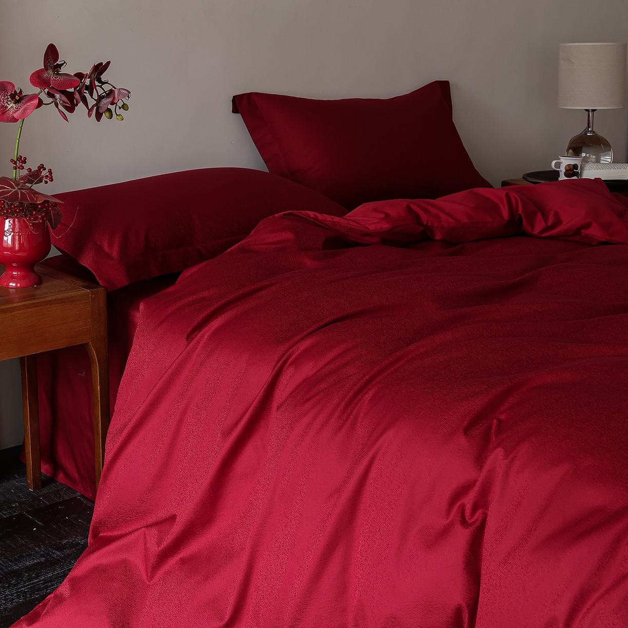 91家纺网 家纺一手货源 找家纺 （总）ONE TWO ONE 121 2025新款高支高密提花贡缎长绒棉四件套-枫染秋序（【提供买家秀】}为了各位老板们都有利润空间，平台控价券后不得低于318/338元，感谢您的配合与支持！）