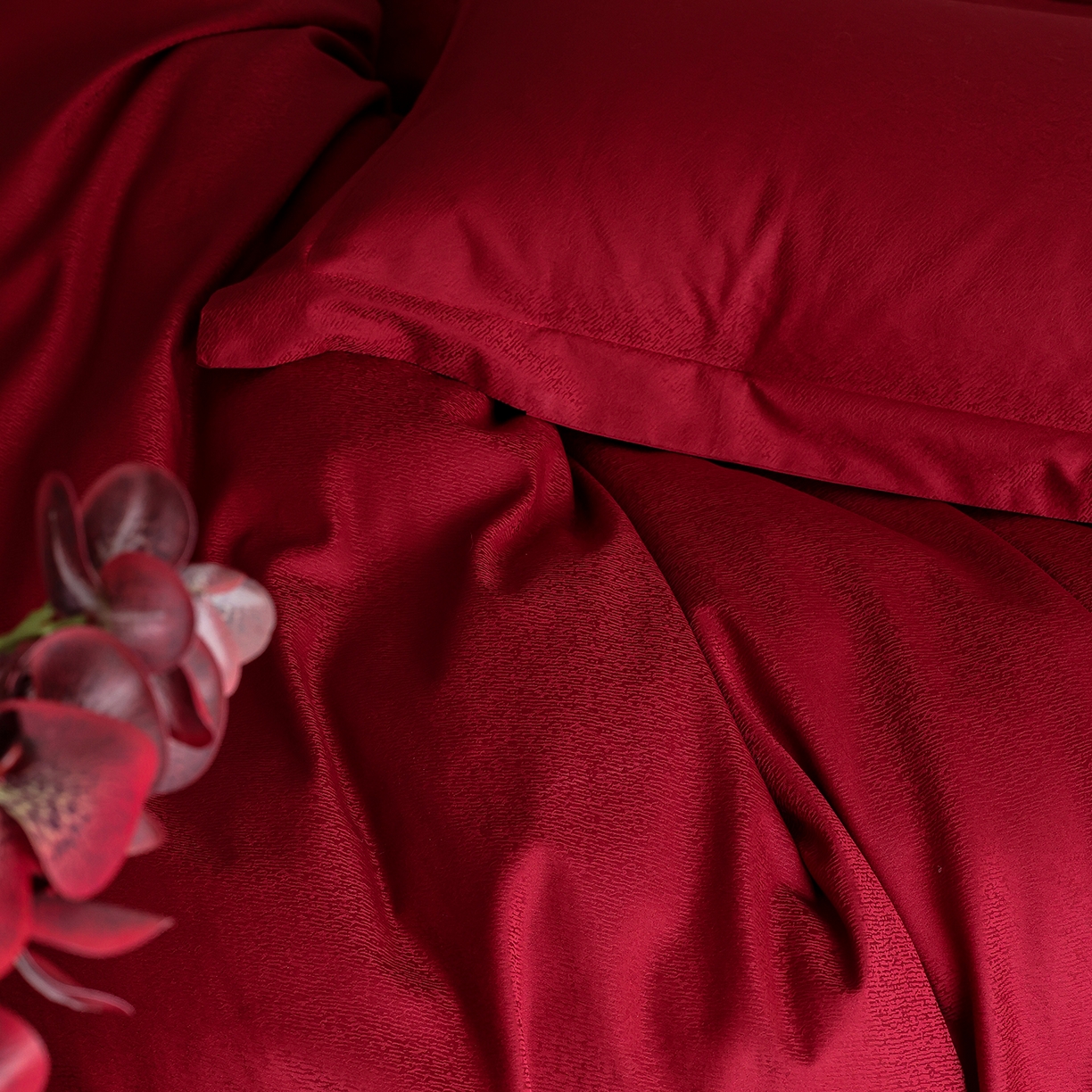 91家纺网 家纺一手货源 找家纺 （总）ONE TWO ONE 121 【控价商品】【提供买家秀】2026全棉100s长绒棉50支床上用品结婚大红色婚庆四件套提花 烈火-女神