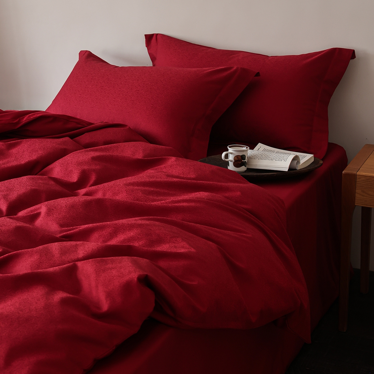 91家纺网 家纺一手货源 找家纺 （总）ONE TWO ONE 121 【控价商品】【提供买家秀】2026全棉100s长绒棉50支床上用品结婚大红色婚庆四件套提花 烈火-女神