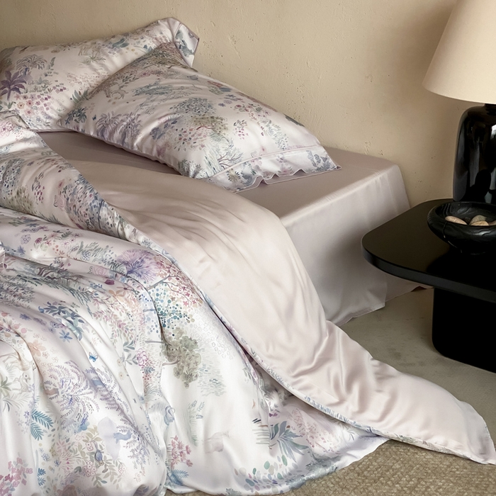 91家纺网 家纺一手货源 找家纺 三味舒屋 2026新款60S凝夏臻享天丝数码印花四件套 圣托里里