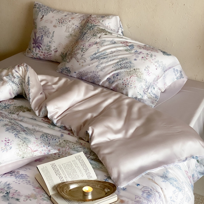 91家纺网 家纺一手货源 找家纺 三味舒屋 2026新款60S凝夏臻享天丝数码印花四件套 圣托里里