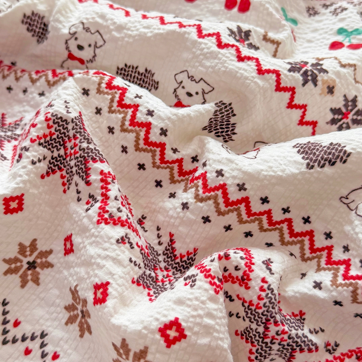 91家纺网 家纺一手货源 找家纺 悠米悠家 2026春夏新款泡泡纱印花夏被夏凉被空调被 北欧小狗