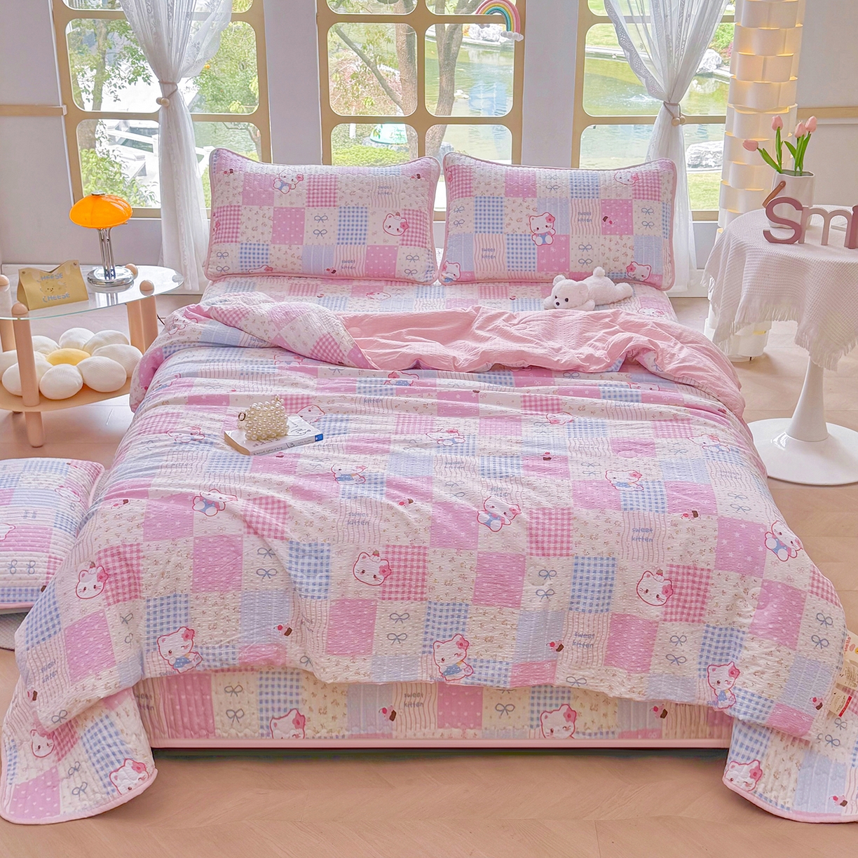 91家纺网 家纺一手货源 找家纺 悠米悠家 2026春夏新款泡泡纱印花夏被夏凉被空调被 kitty 格子铺