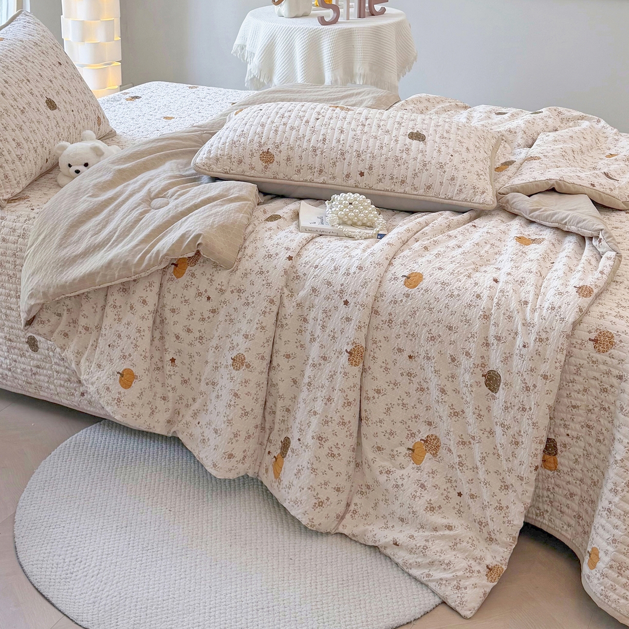 91家纺网 家纺一手货源 找家纺 悠米悠家 2026春夏新款泡泡纱印花夏被夏凉被空调被 南瓜碎花铺