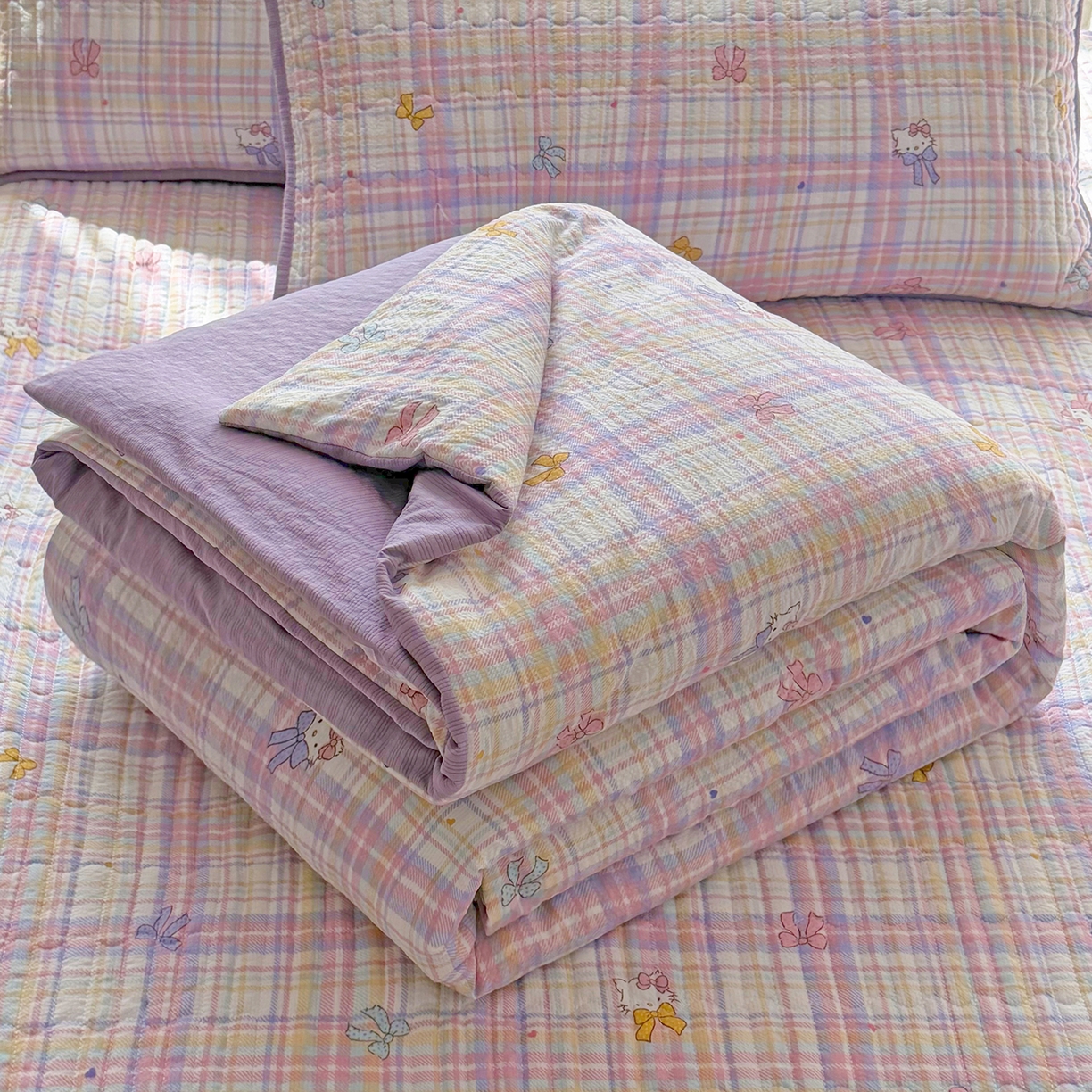 91家纺网 家纺一手货源 找家纺 悠米悠家 2026春夏新款泡泡纱印花夏被夏凉被空调被 芋泥啵啵 Kitty