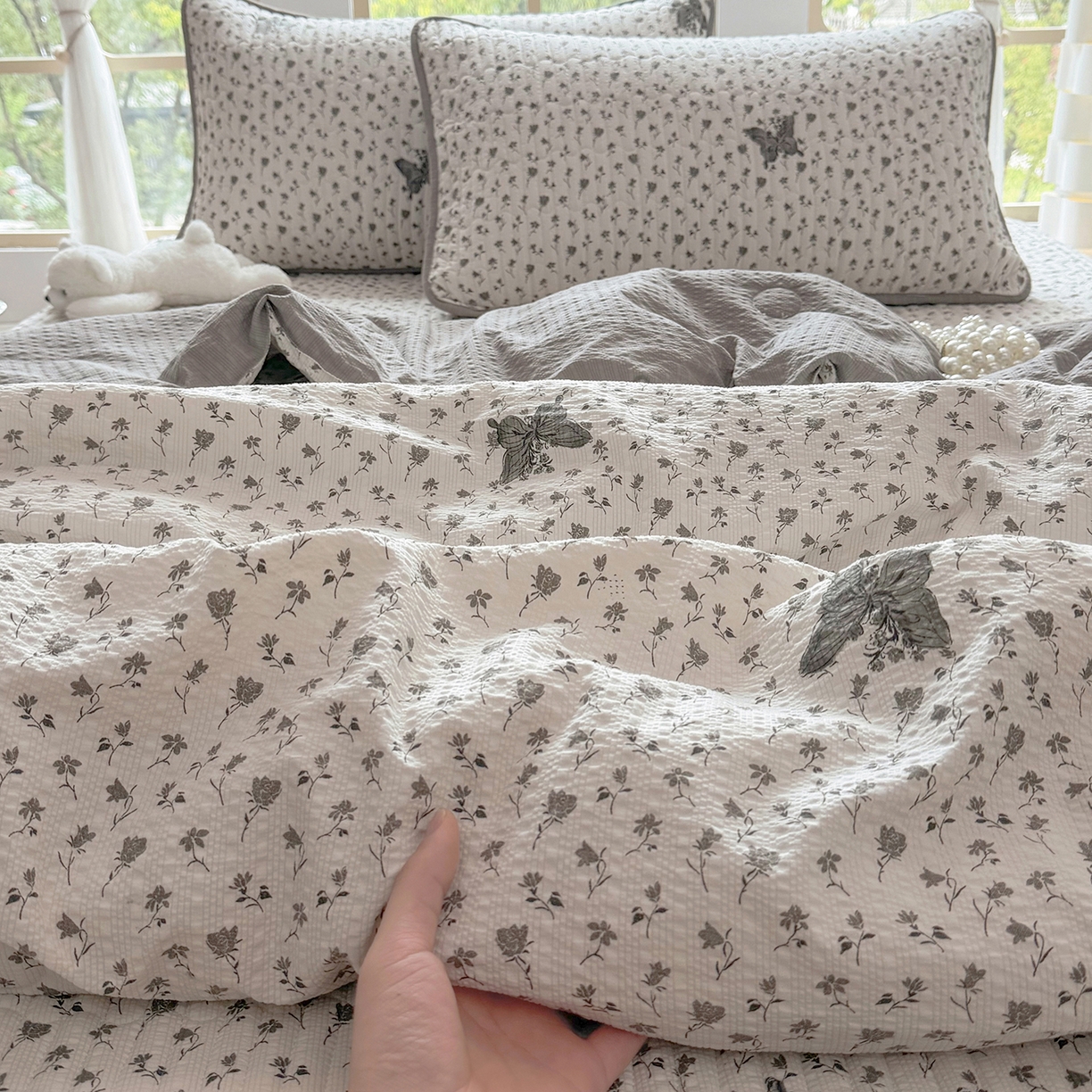 91家纺网 家纺一手货源 找家纺 悠米悠家 2026春夏新款泡泡纱印花夏被夏凉被空调被 清冷蝴蝶