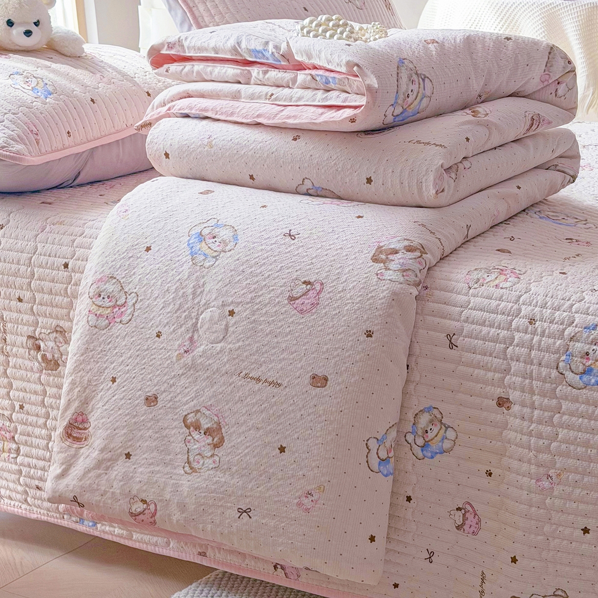 91家纺网 家纺一手货源 找家纺 悠米悠家 2026春夏新款泡泡纱印花夏被夏凉被空调被 甜心小狗铺