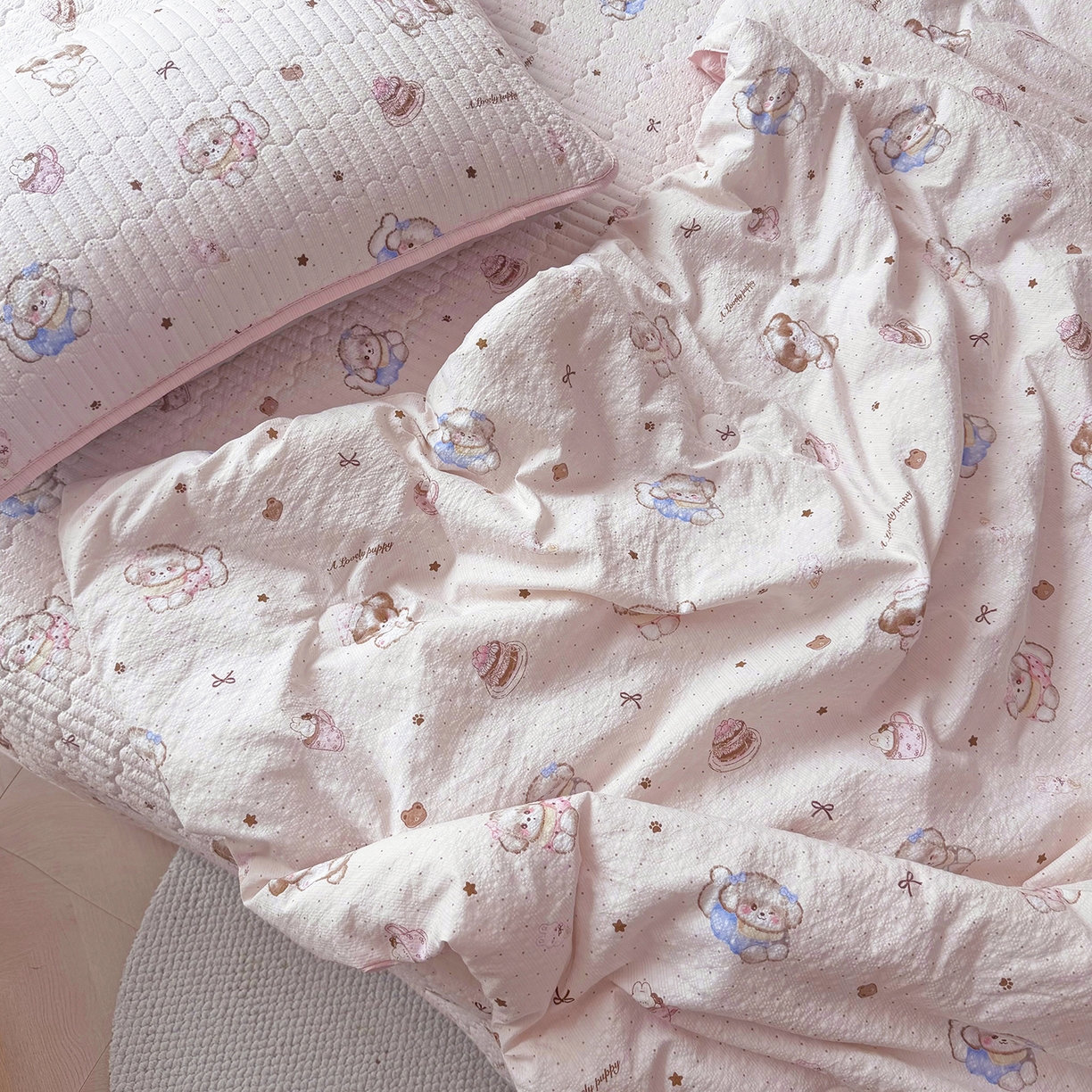 91家纺网 家纺一手货源 找家纺 悠米悠家 2026春夏新款泡泡纱印花夏被夏凉被空调被 甜心小狗铺