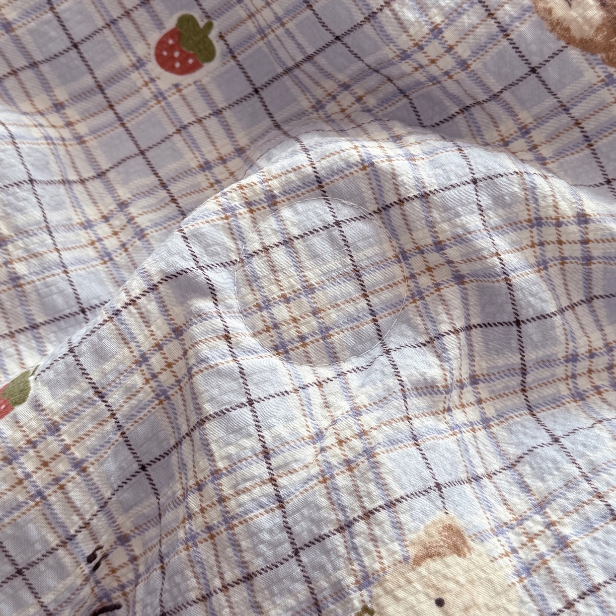 91家纺网 家纺一手货源 找家纺 悠米悠家 2026春夏新款泡泡纱印花夏被夏凉被空调被 格纹小狗