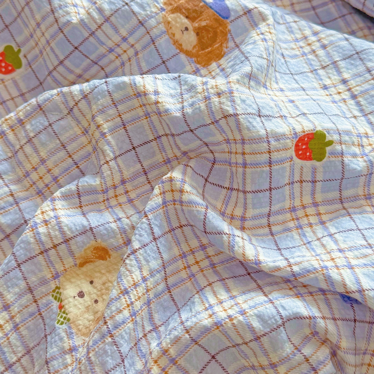 91家纺网 家纺一手货源 找家纺 悠米悠家 2026春夏新款泡泡纱印花夏被夏凉被空调被 格纹小狗