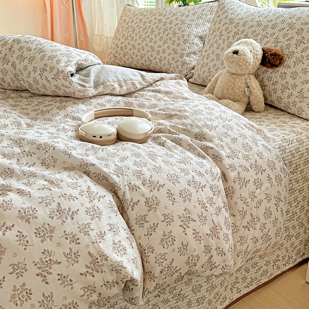 91家纺网 家纺一手货源 找家纺 文黛家居 2026新款全棉双层纱床盖四件套 半夏花浓