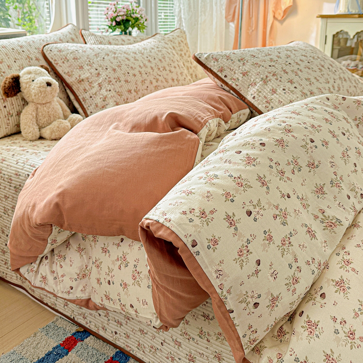 91家纺网 家纺一手货源 找家纺 文黛家居 2026新款全棉双层纱床盖四件套 草莓乐园