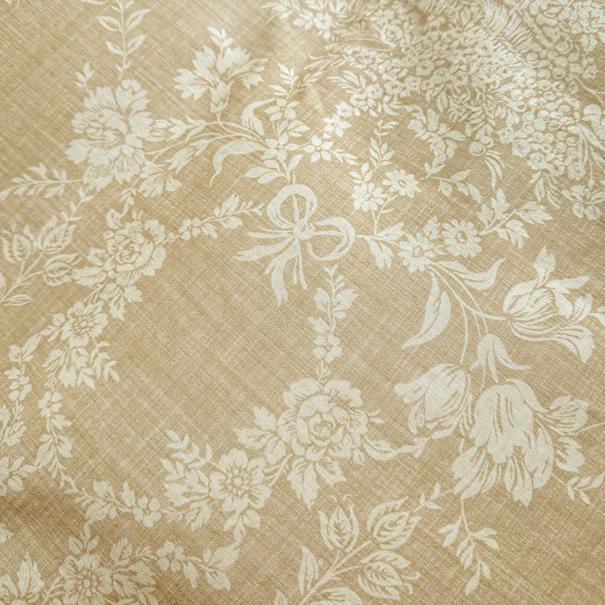 91家纺网 家纺一手货源 找家纺 文黛家居 2026新款全棉双层纱床盖四件套 富丽-黄