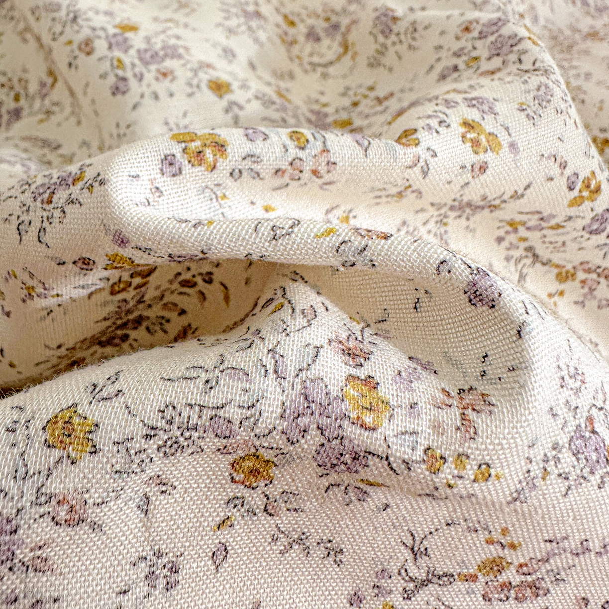 91家纺网 家纺一手货源 找家纺 文黛家居 2026新款全棉双层纱床盖四件套 南风花碎