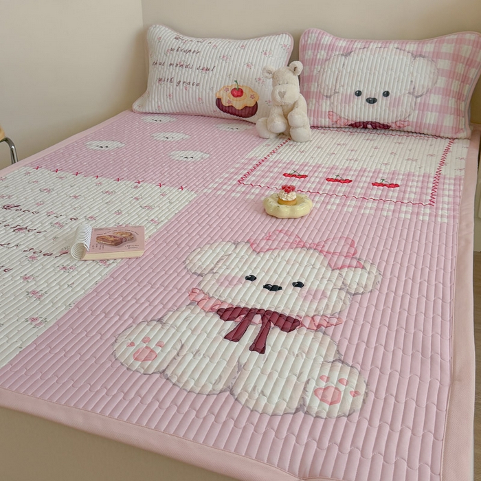 91家纺网 家纺一手货源 找家纺 贝扬思家纺 2026新款数码大版凉感丝夏被凉席系列 蛋糕小狗