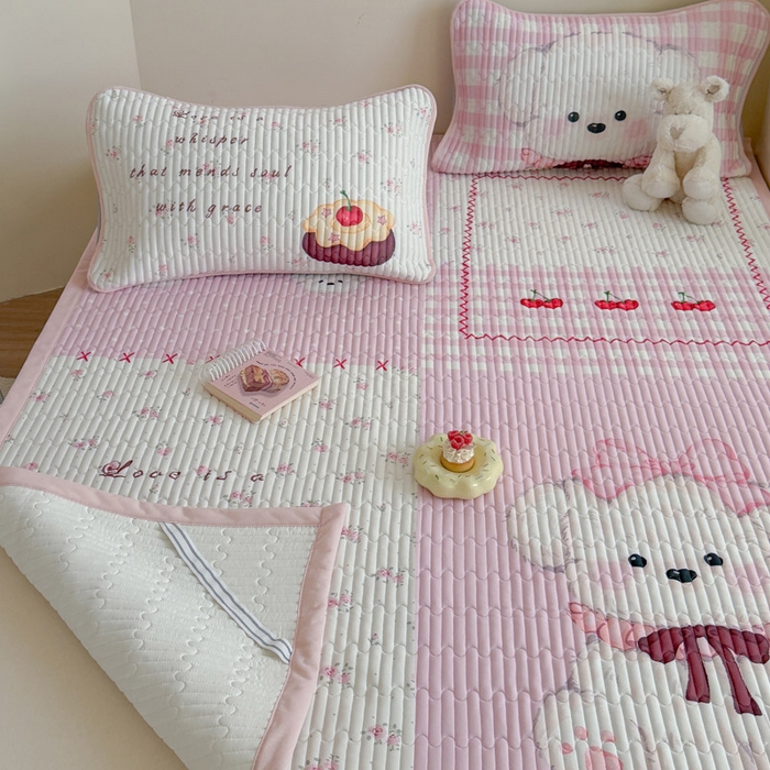 91家纺网 家纺一手货源 找家纺 贝扬思家纺 2026新款数码大版凉感丝夏被凉席系列 蛋糕小狗