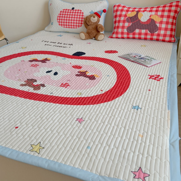 91家纺网 家纺一手货源 找家纺 贝扬思家纺 2026新款数码大版凉感丝夏被凉席系列 苹果小马