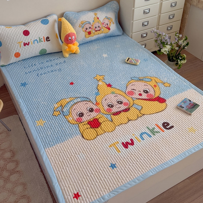 91家纺网 家纺一手货源 找家纺 贝扬思家纺 2026新款数码大版凉感丝夏被凉席系列 三小只