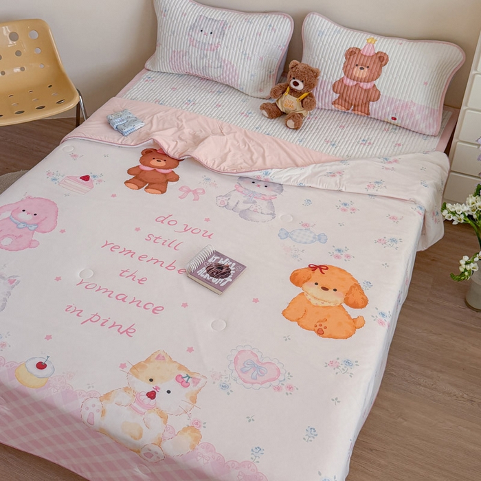 91家纺网 家纺一手货源 找家纺 贝扬思家纺 2026新款数码大版凉感丝夏被凉席系列 小熊生日