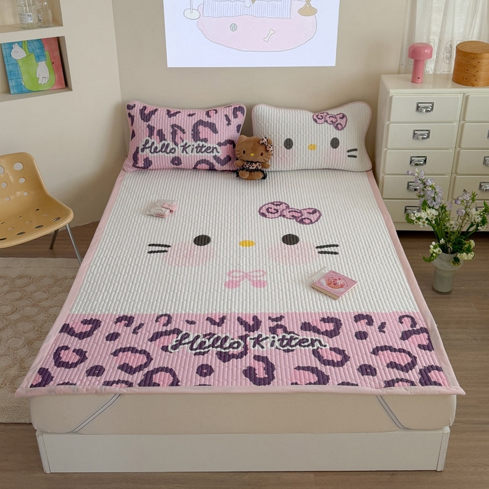 91家纺网 家纺一手货源 找家纺 贝扬思家纺 2026新款数码大版凉感丝夏被凉席系列 紫色豹纹猫