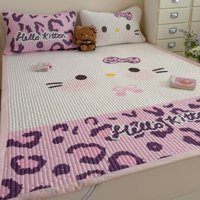 91家纺网 家纺一手货源 找家纺 贝扬思家纺 2026新款数码大版凉感丝夏被凉席系列 紫色豹纹猫