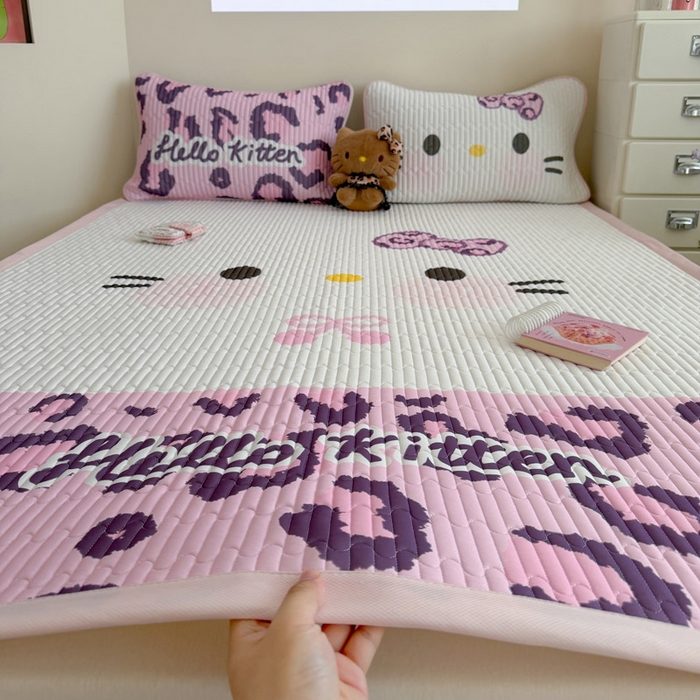 91家纺网 家纺一手货源 找家纺 贝扬思家纺 2026新款数码大版凉感丝夏被凉席系列 紫色豹纹猫