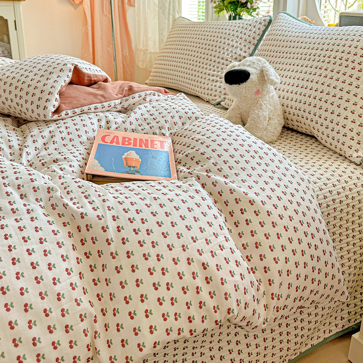 91家纺网 家纺一手货源 找家纺 文黛家居 2026新款全棉双层纱床盖四件套 桃见-红