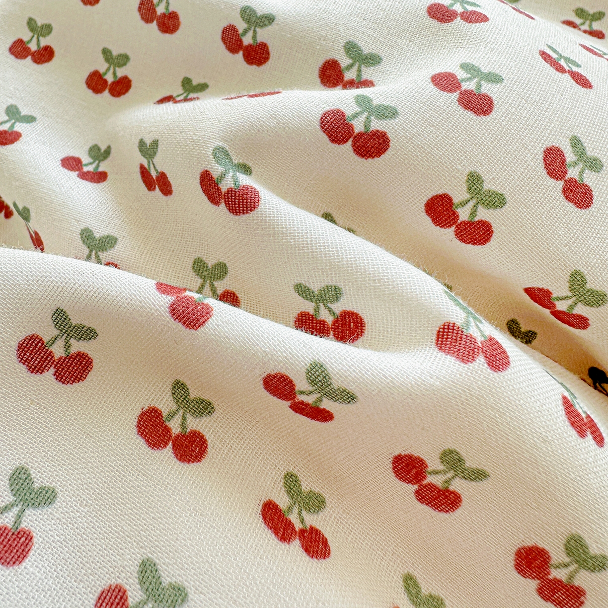 91家纺网 家纺一手货源 找家纺 文黛家居 2026新款全棉双层纱床盖四件套 桃见-红