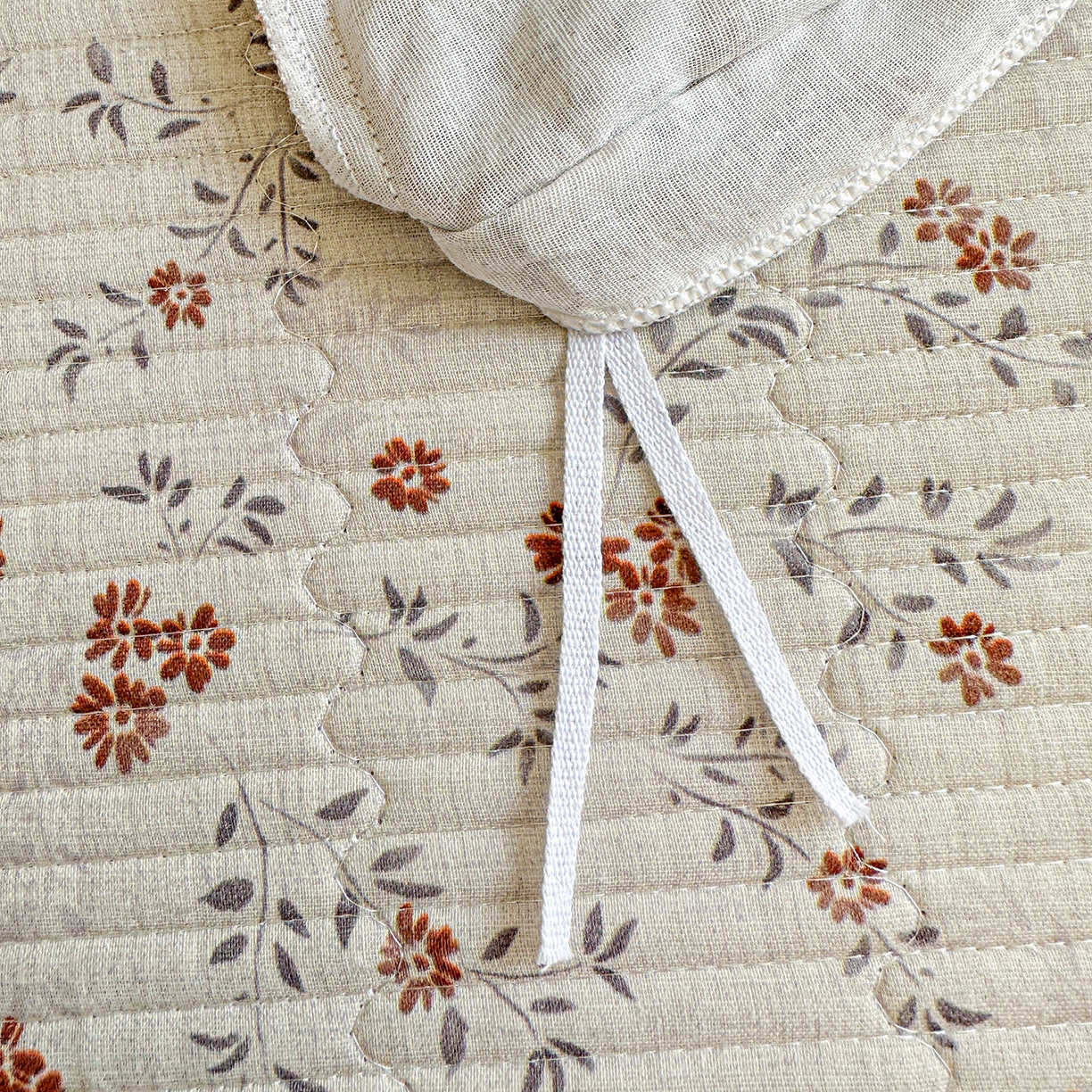 91家纺网 家纺一手货源 找家纺 文黛家居 2026新款全棉双层纱床盖四件套 影枝章-灰