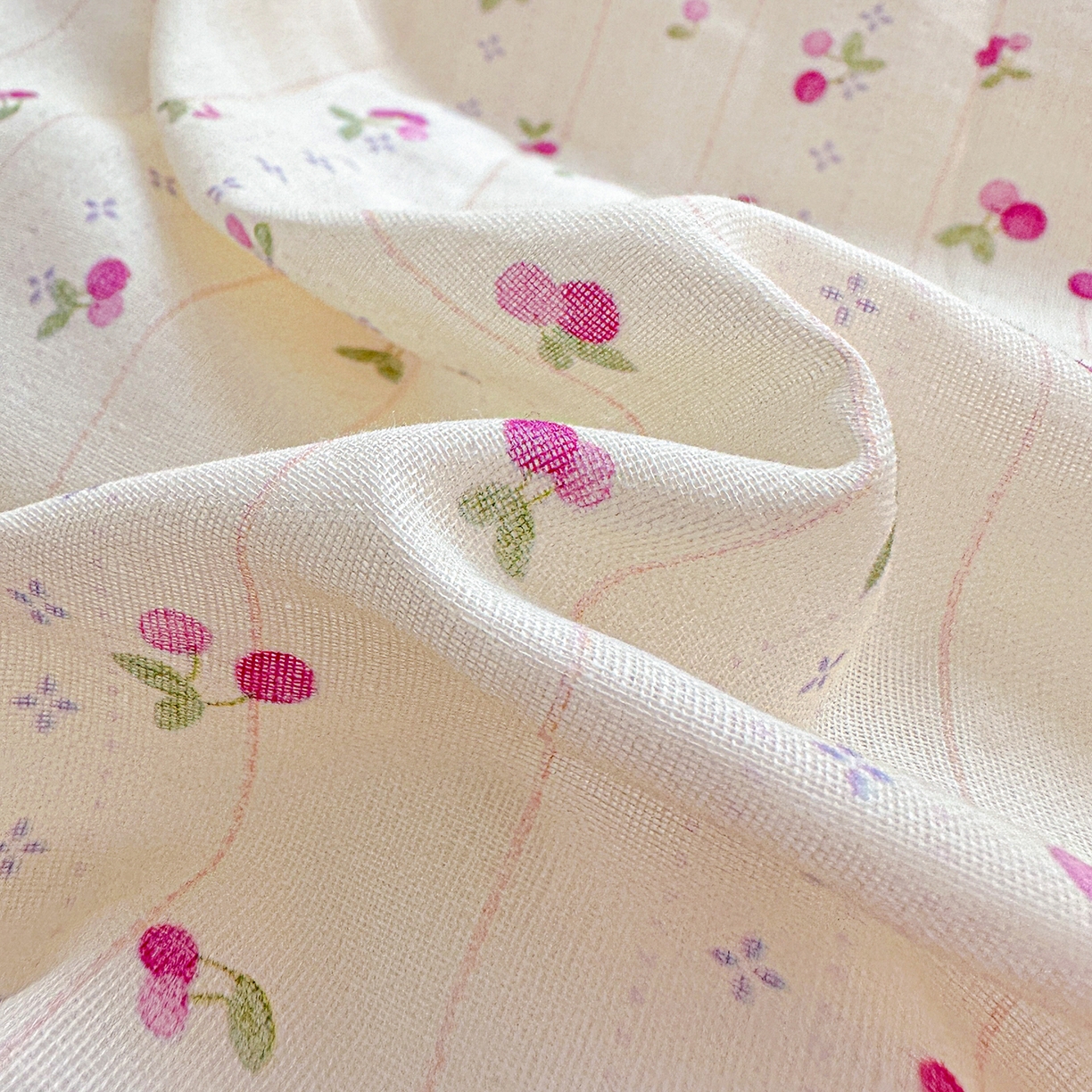 91家纺网 家纺一手货源 找家纺 文黛家居 2026新款全棉双层纱床盖四件套 紫樱桃