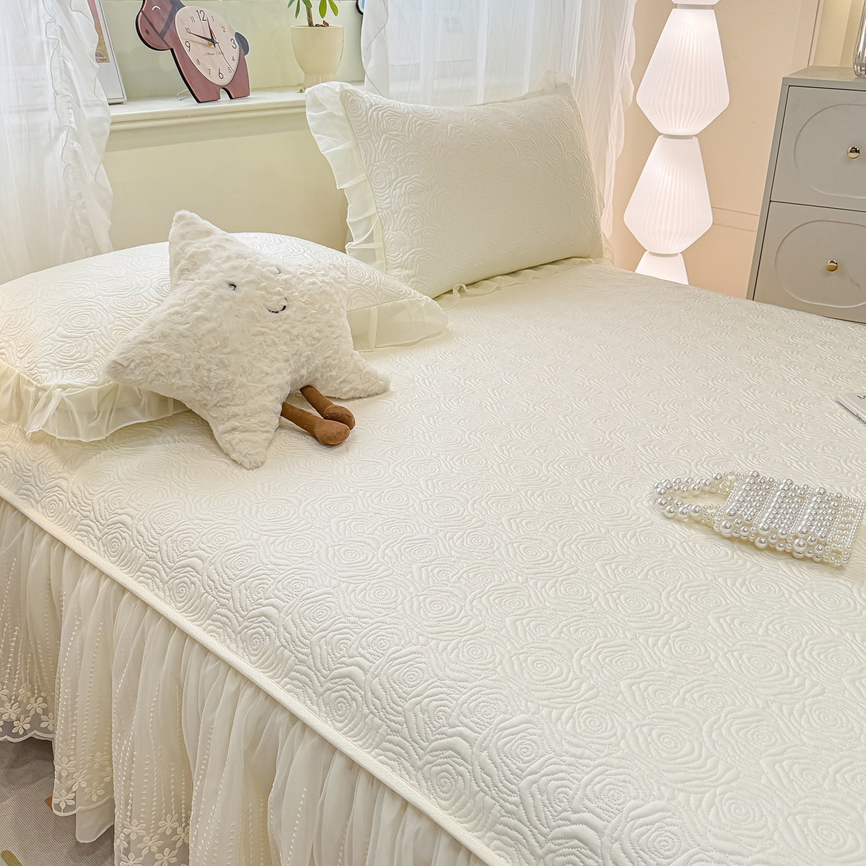 91家纺网 家纺一手货源 找家纺 眠势力 2026新款PE提花冰凉豆豆床裙款床笠凉席子冰丝凉感中分子床裙乙纶床裙床笠二合一 晚风-雾米