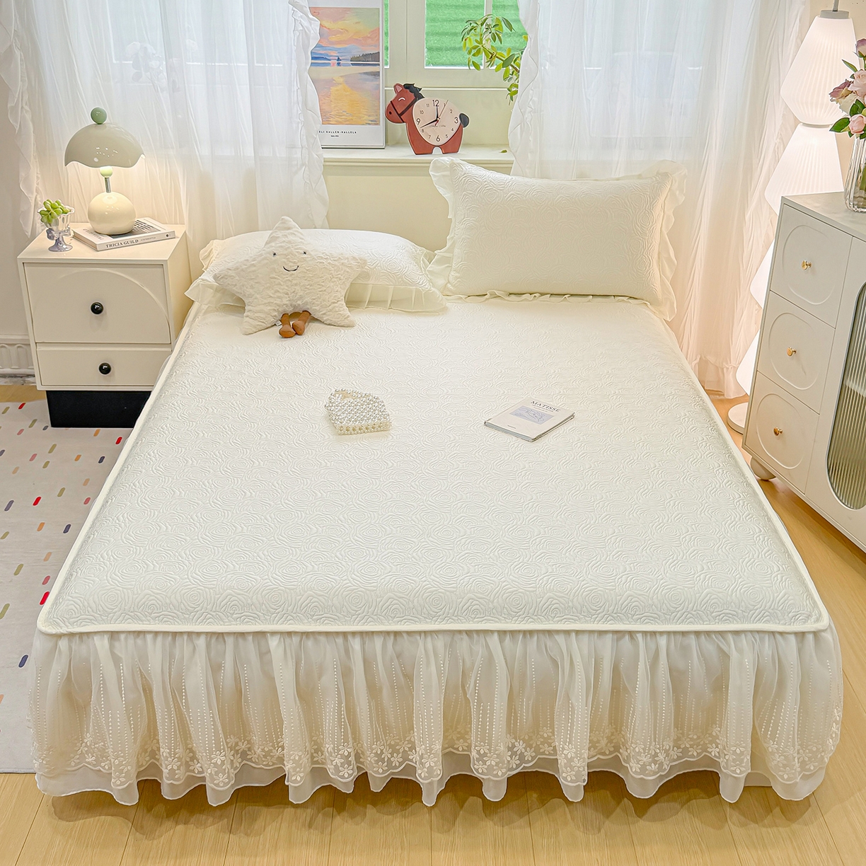 91家纺网 家纺一手货源 找家纺 眠势力 2026新款PE提花冰凉豆豆床裙款床笠凉席子冰丝凉感中分子床裙乙纶床裙床笠二合一 晚风-雾米