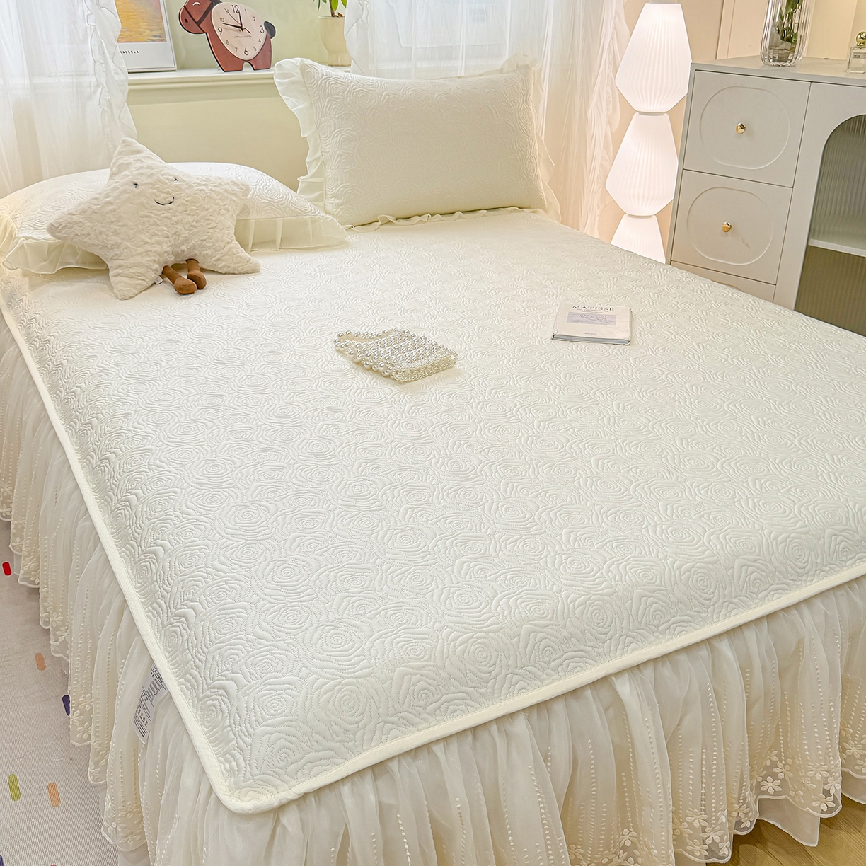 91家纺网 家纺一手货源 找家纺 眠势力 2026新款PE提花冰凉豆豆床裙款床笠凉席子冰丝凉感中分子床裙乙纶床裙床笠二合一 晚风-雾米