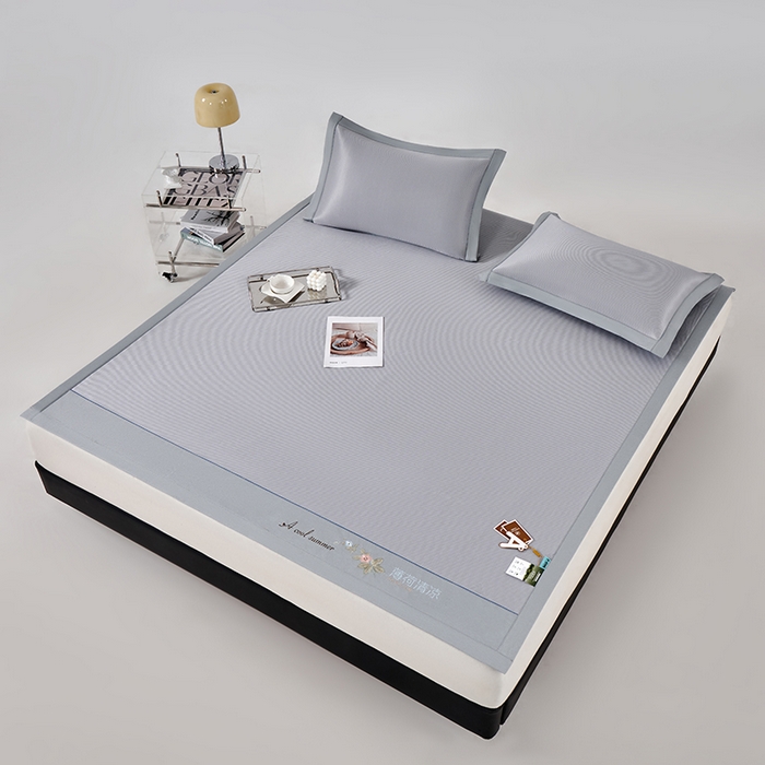 91家纺网 家纺一手货源 找家纺 小牛席业 2026春夏新款双PE高凉感-薄荷清凉冰丝席席子凉席 灰色