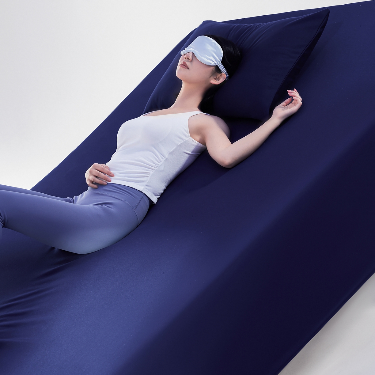 91家纺网 家纺一手货源 找家纺 （总）莱福仕 2026新款酣睡星球深蓝床笠单品床笠床笠单件1.0-场景一