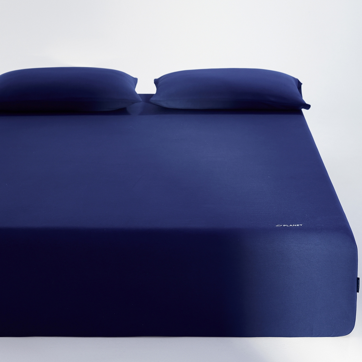 91家纺网 家纺一手货源 找家纺 （总）莱福仕 2026新款酣睡星球深蓝床笠单品床笠床笠单件1.0-场景一