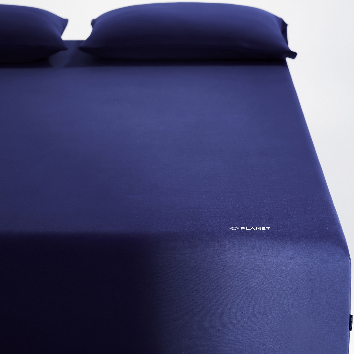 91家纺网 家纺一手货源 找家纺 （总）莱福仕 2026新款酣睡星球深蓝床笠单品床笠床笠单件1.0-场景一