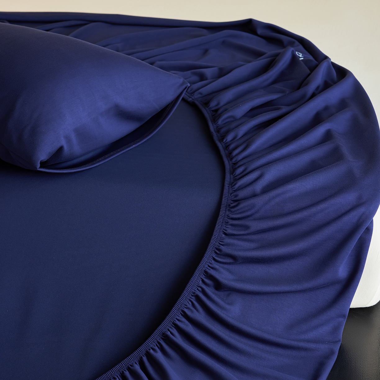 91家纺网 家纺一手货源 找家纺 （总）莱福仕 2026新款酣睡星球深蓝床笠单品床笠床笠单件1.0-场景二