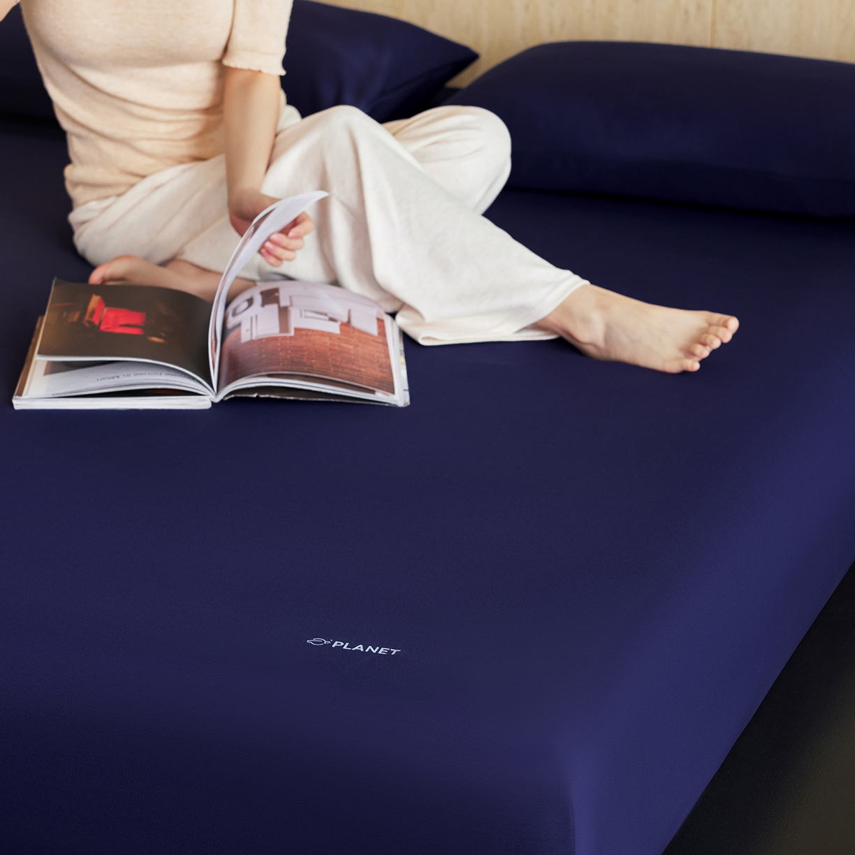 91家纺网 家纺一手货源 找家纺 （总）莱福仕 2026新款酣睡星球深蓝床笠单品床笠床笠单件1.0-场景二