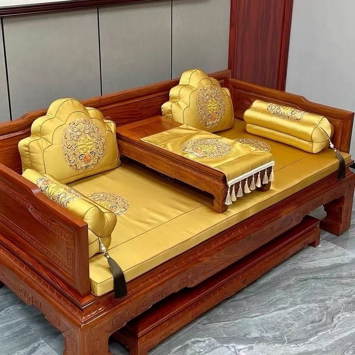 91家纺网 家纺一手货源 找家纺 （总）多米家居 2026新款红木定制-高精密刺绣坐垫、抱枕、桌旗（2-3天货期，定制尺寸联系商家）