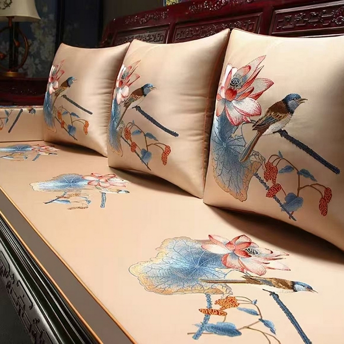 91家纺网 家纺一手货源 找家纺 （总）多米家居 2026新款红木定制-高精密刺绣坐垫、抱枕、桌旗（2-3天货期，定制尺寸联系商家）