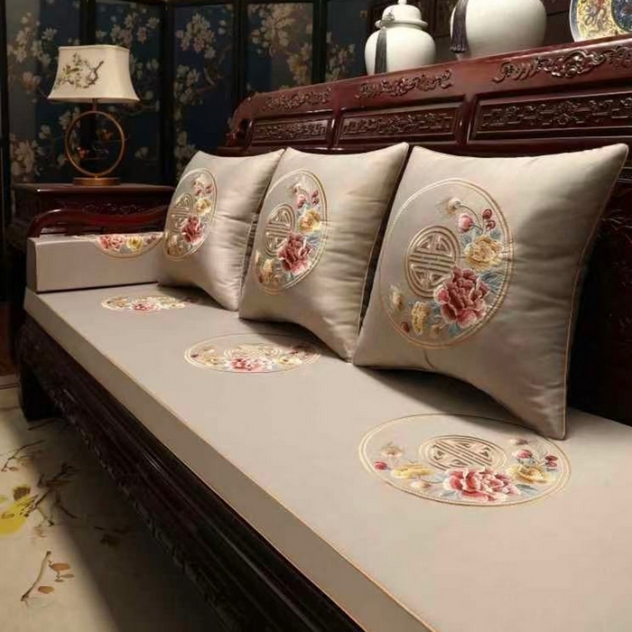 91家纺网 家纺一手货源 找家纺 （总）多米家居 2026新款红木定制-高精密刺绣坐垫、抱枕、桌旗（2-3天货期，定制尺寸联系商家）