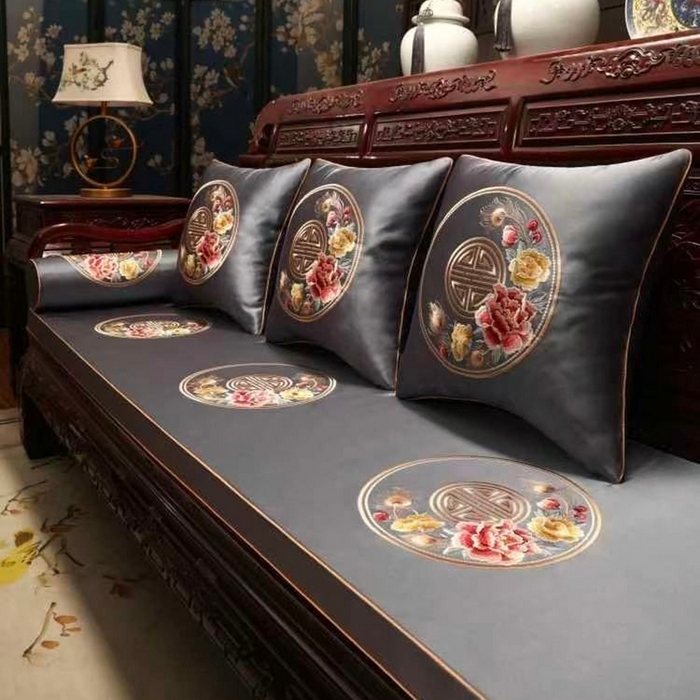 91家纺网 家纺一手货源 找家纺 （总）多米家居 2026新款红木定制-高精密刺绣坐垫、抱枕、桌旗（2-3天货期，定制尺寸联系商家）