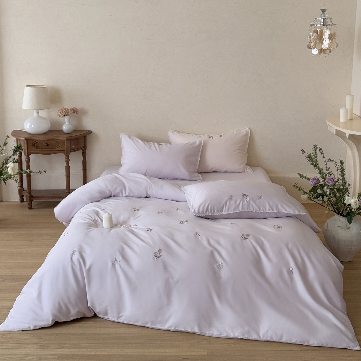 91家纺网 家纺一手货源 找家纺 艾唯希家纺 2026新款全棉纯棉满绣小花边工艺四件套刺绣-郁金小花系列 郁金小花-紫