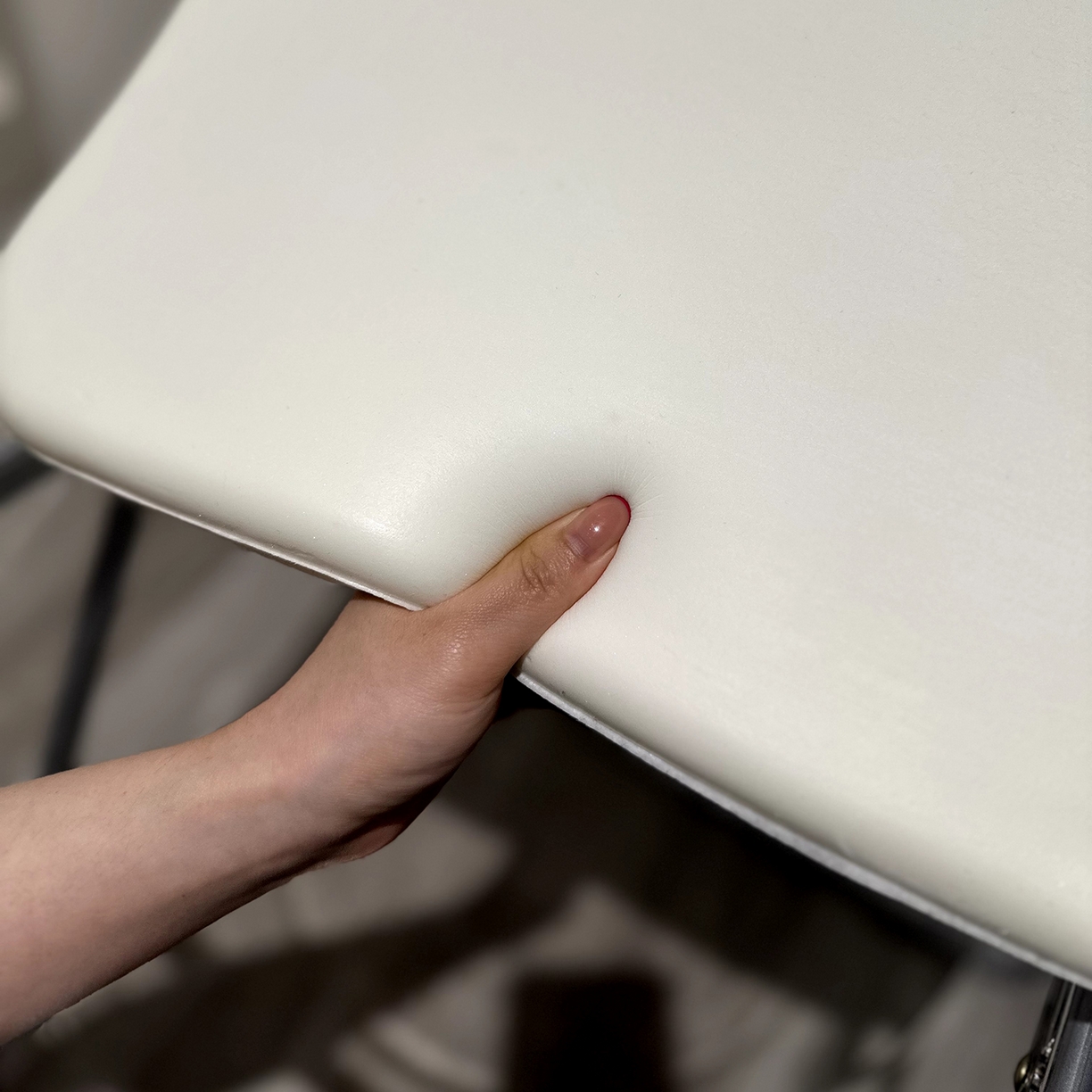 91家纺网 家纺一手货源 找家纺 座享家 2026新款玫瑰记忆棉方垫 银灰