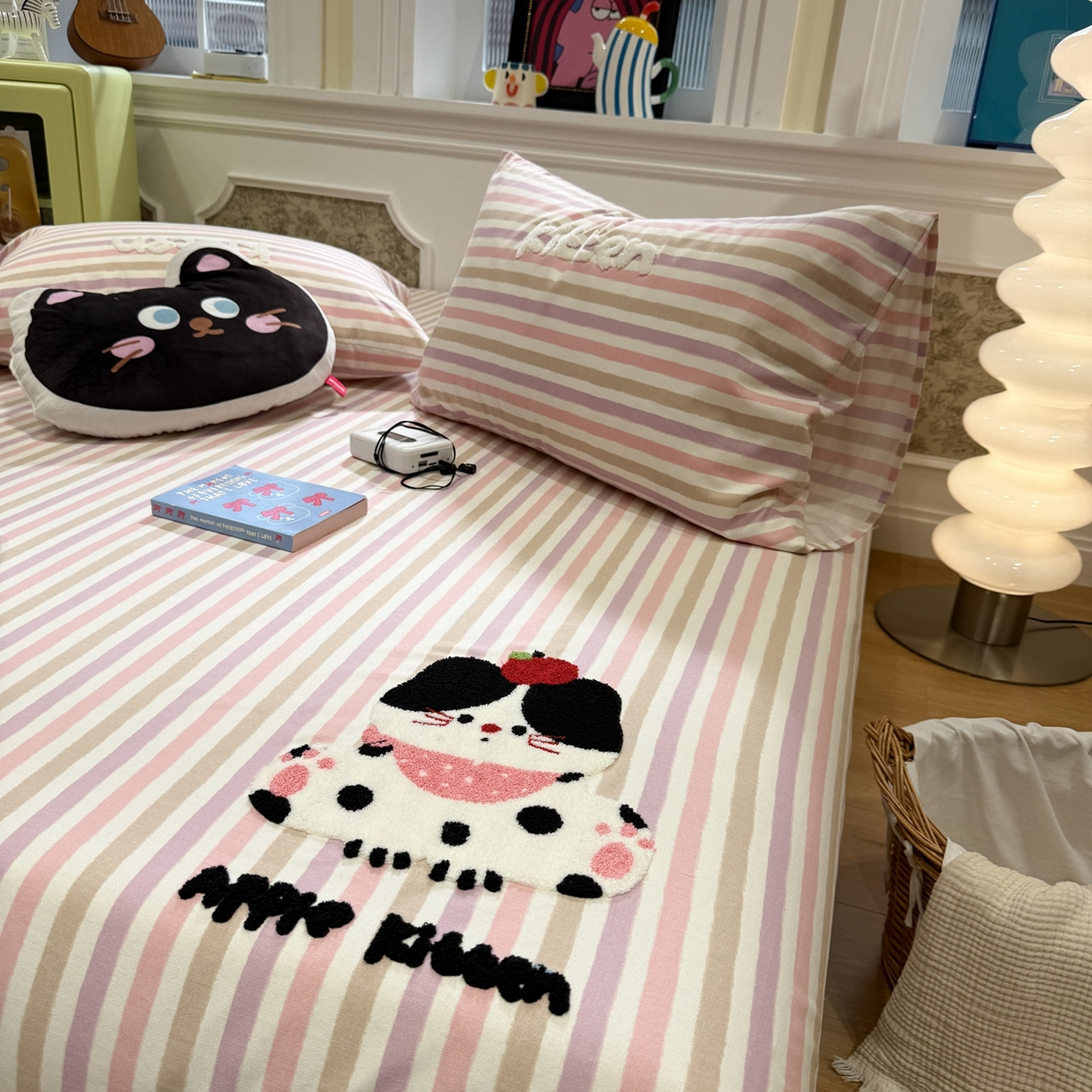 91家纺网 家纺一手货源 找家纺 觅糖家纺 2026新款大版卡通毛巾绣老粗布凉席席子系列 奶牛小猫