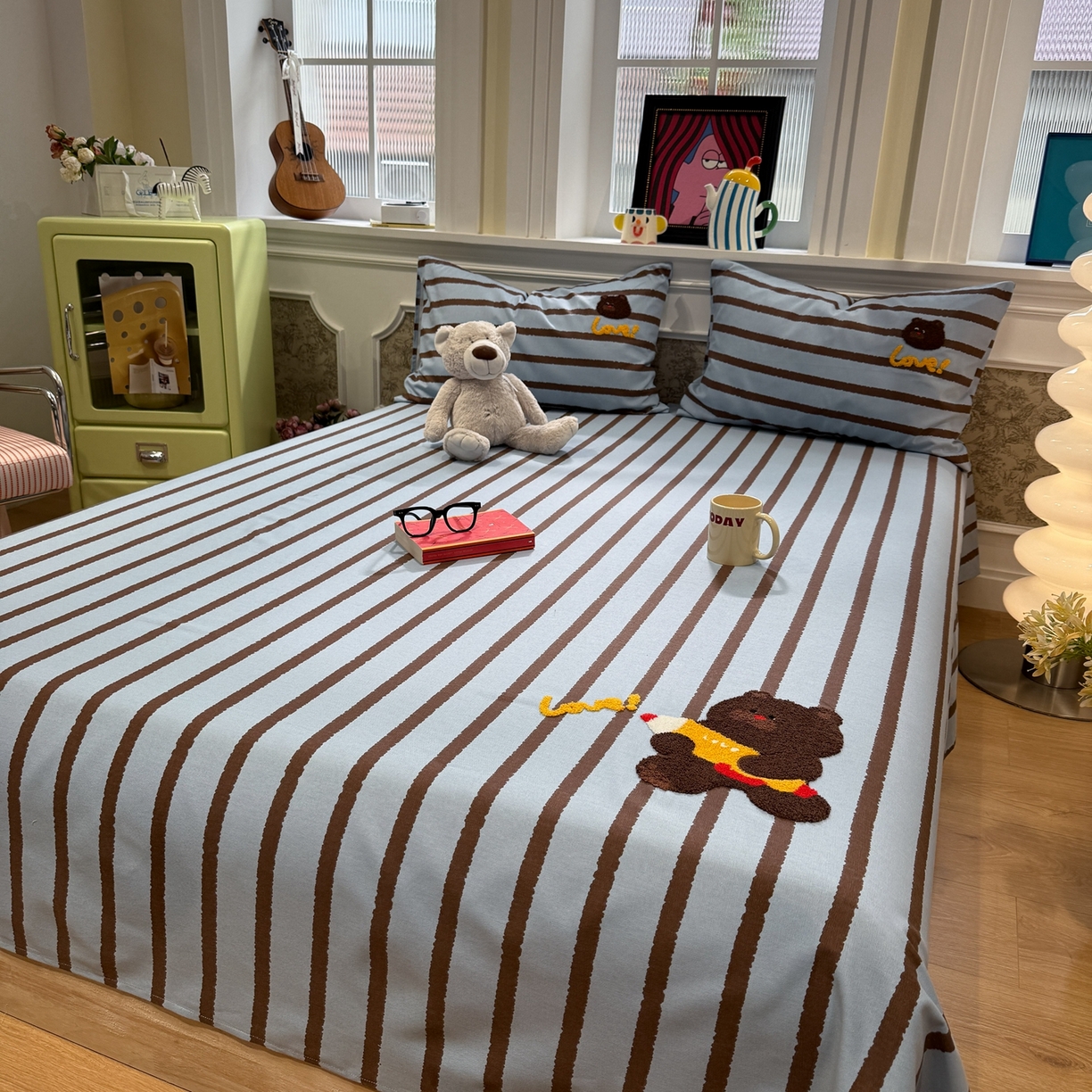 91家纺网 家纺一手货源 找家纺 觅糖家纺 2026新款大版卡通毛巾绣老粗布凉席席子系列 笔记小熊