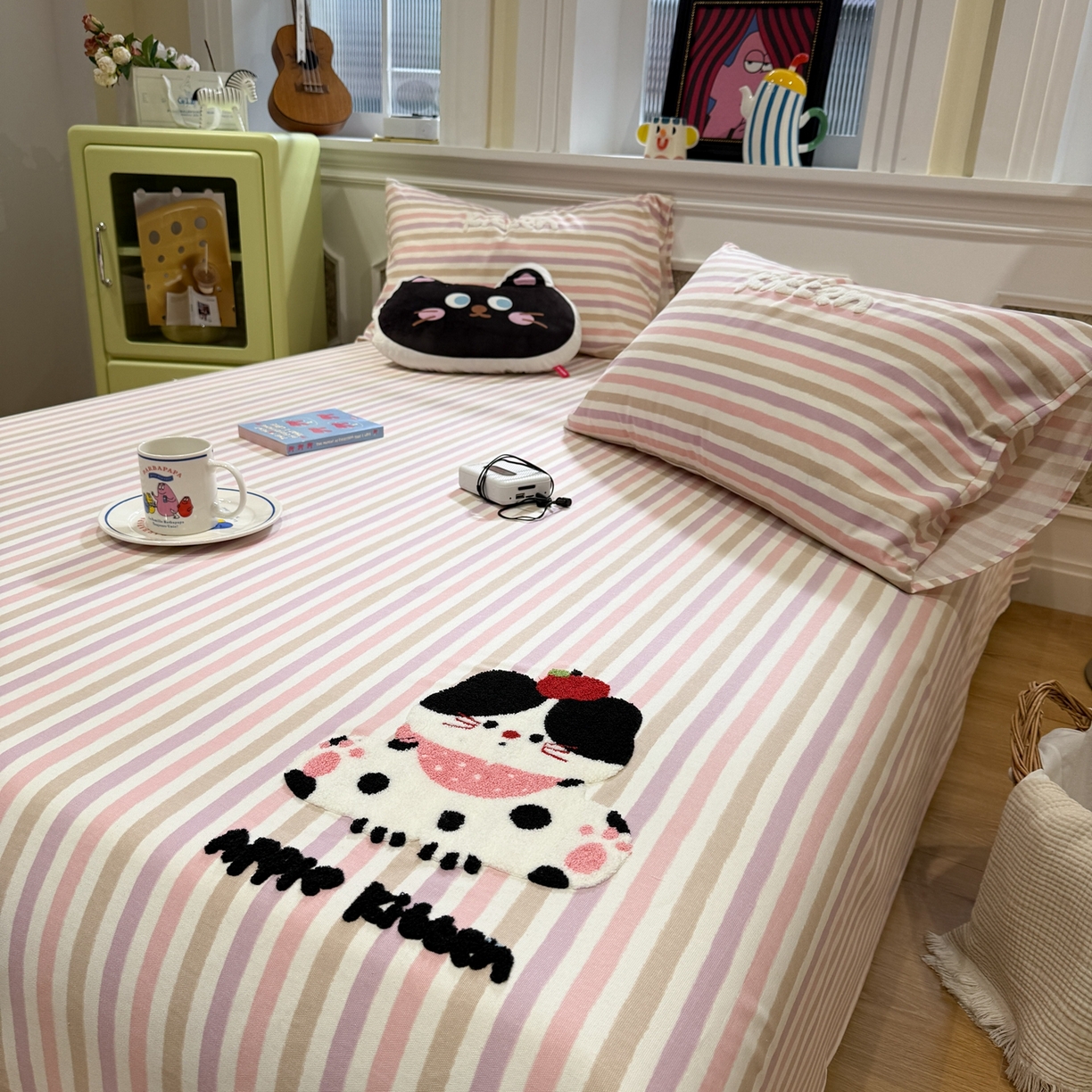 91家纺网 家纺一手货源 找家纺 觅糖家纺 2026新款大版卡通毛巾绣老粗布凉席席子系列 奶牛小猫