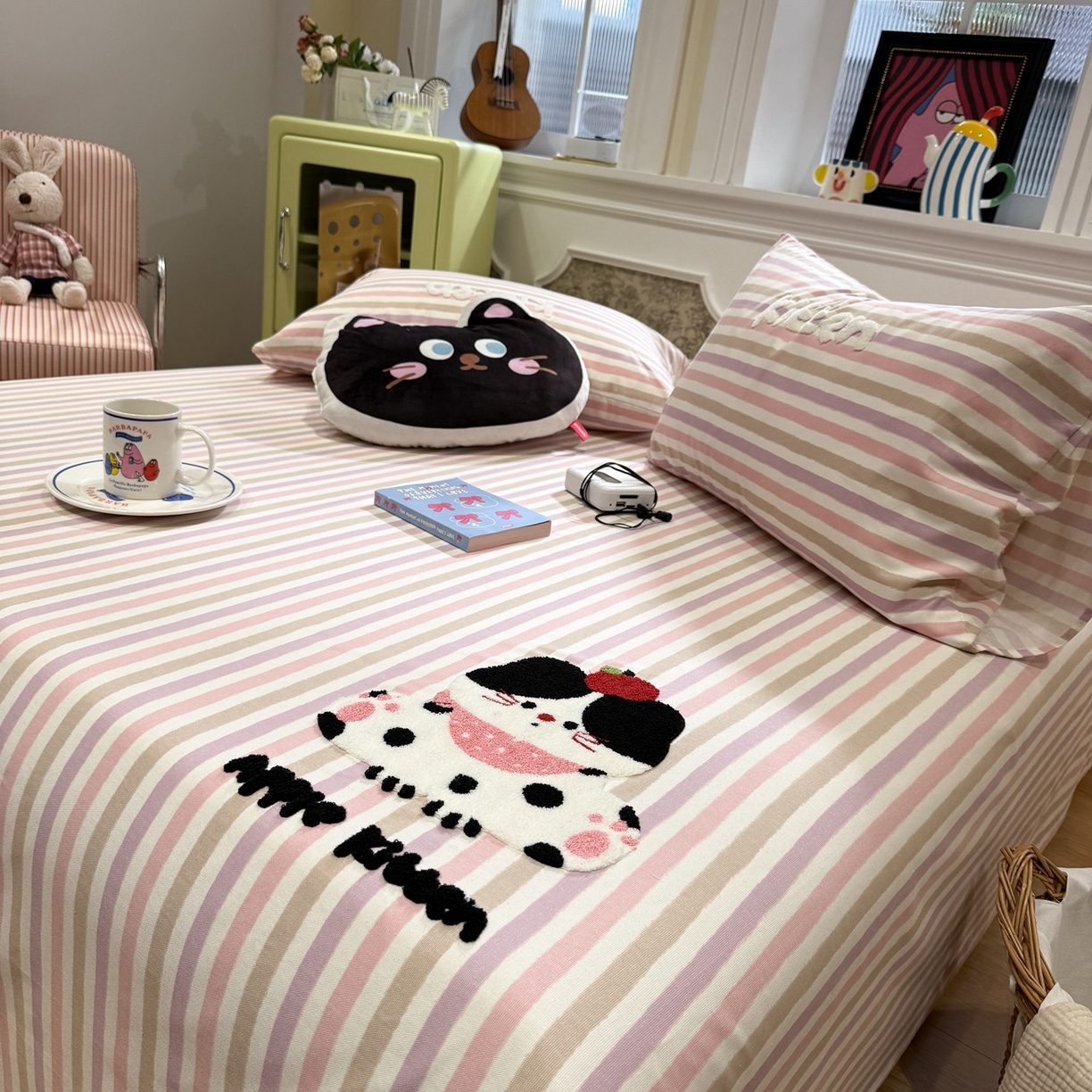 91家纺网 家纺一手货源 找家纺 觅糖家纺 2026新款大版卡通毛巾绣老粗布凉席席子系列 奶牛小猫