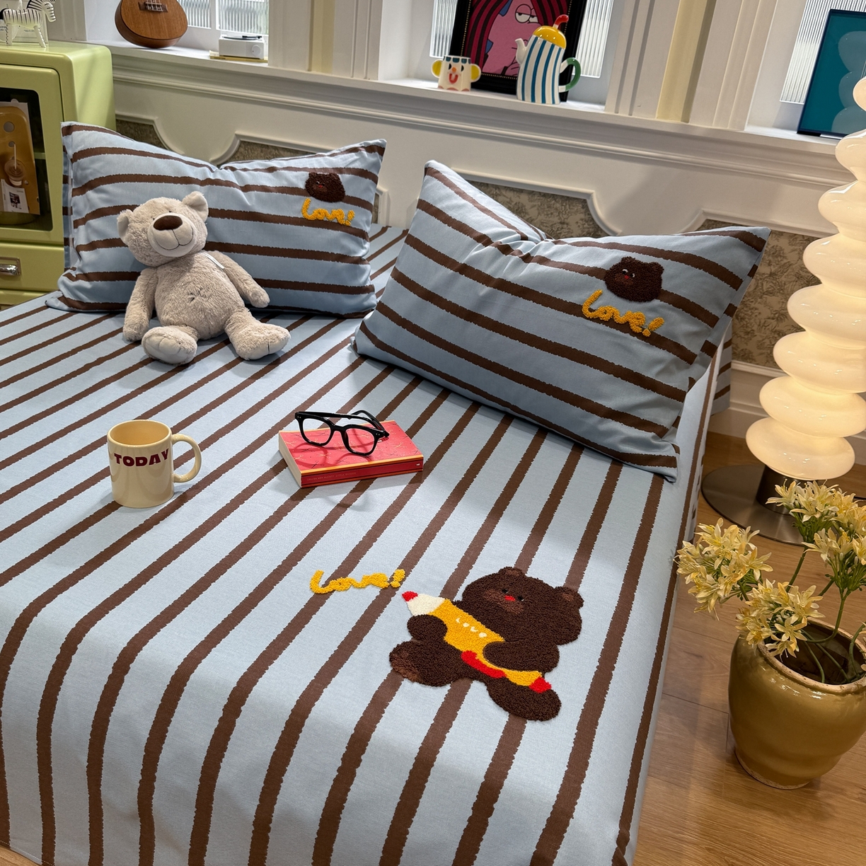 91家纺网 家纺一手货源 找家纺 觅糖家纺 2026新款大版卡通毛巾绣老粗布凉席席子系列 笔记小熊